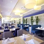 Tristan & Hotel 4*